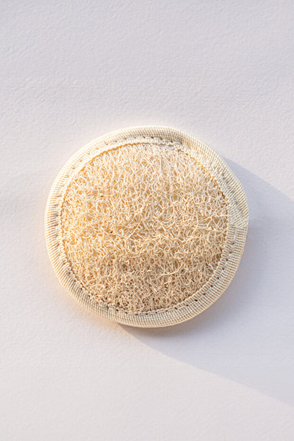Eco-friendly natural facial exfoliator for smoother skin